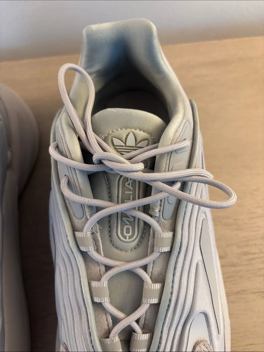 adidas Men's Gray/Taupe Ozelia Sneakers